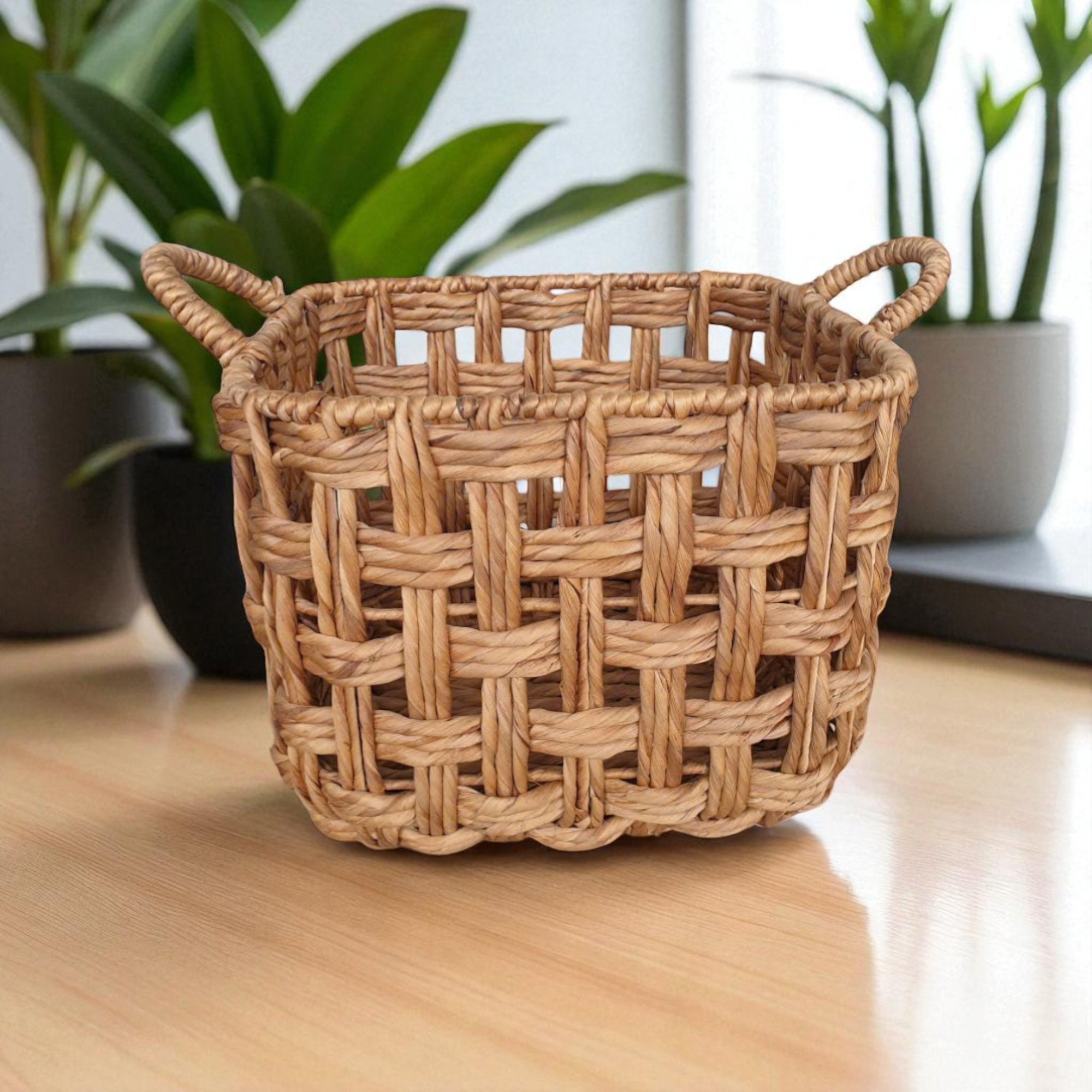 ISLA-6 Clubrush Elegant Rectangular Storage Basket - Image 4