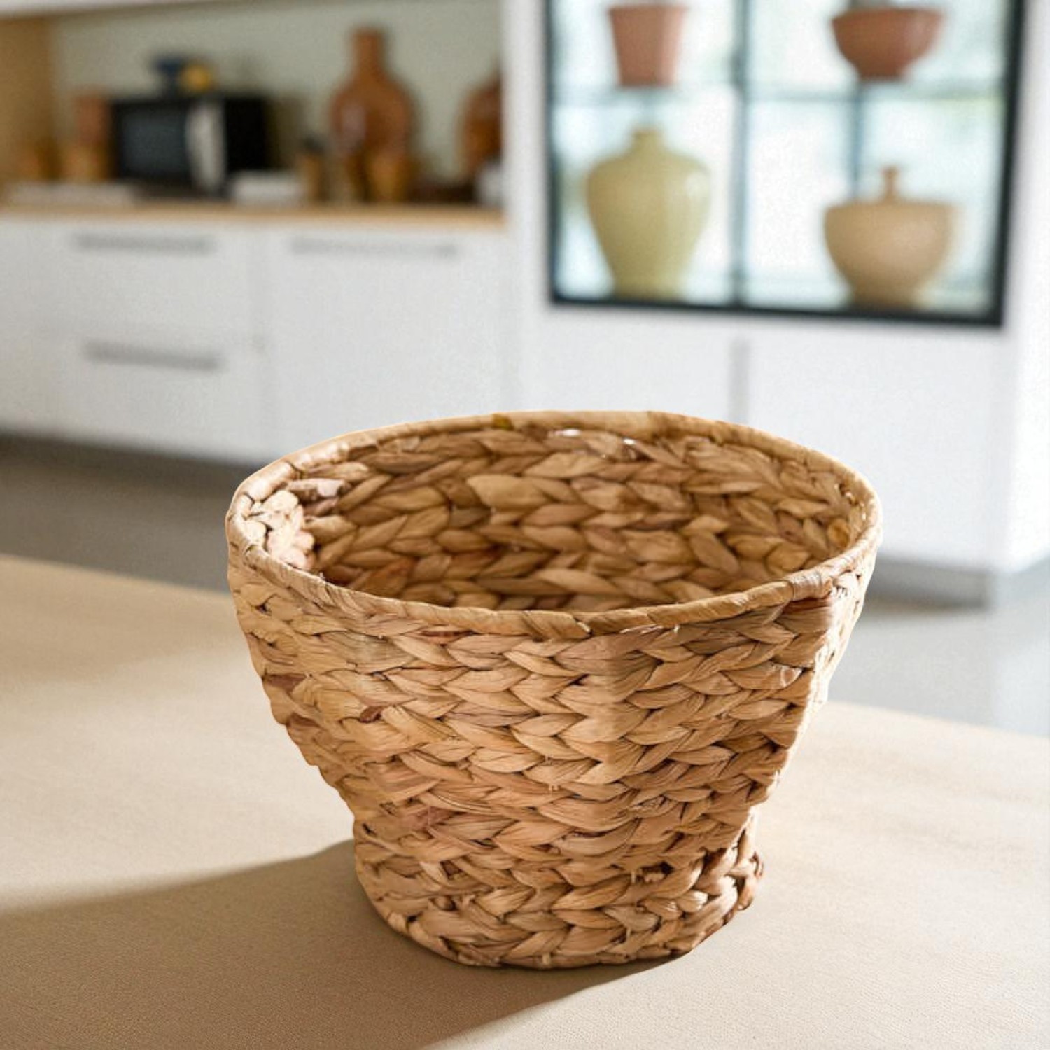 LUCIA-1 Hyacinth Footed Rustic Fruit Bowl - Image 2